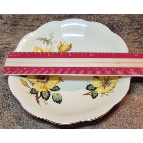 England Royal Standard Yellow Flower Teacup And Saucer Set Fine Bone China - Picture 7 of 7